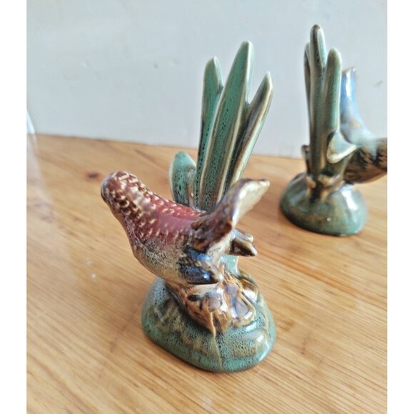 Vintage Ceramic set of two Hand Painted Bird Figurines 4" Tall - Picture 5 of 16
